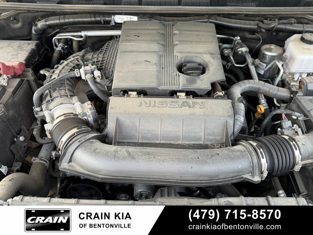 2024 Nissan Frontier PRO-4X - 4WD / SUNROOF / CARFAX ONE OWNER