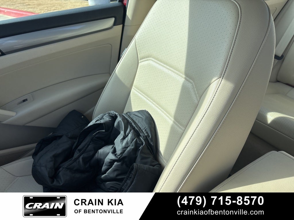 2015 Volkswagen Passat 1.8T Limited Edition - CLEAN CARFAX