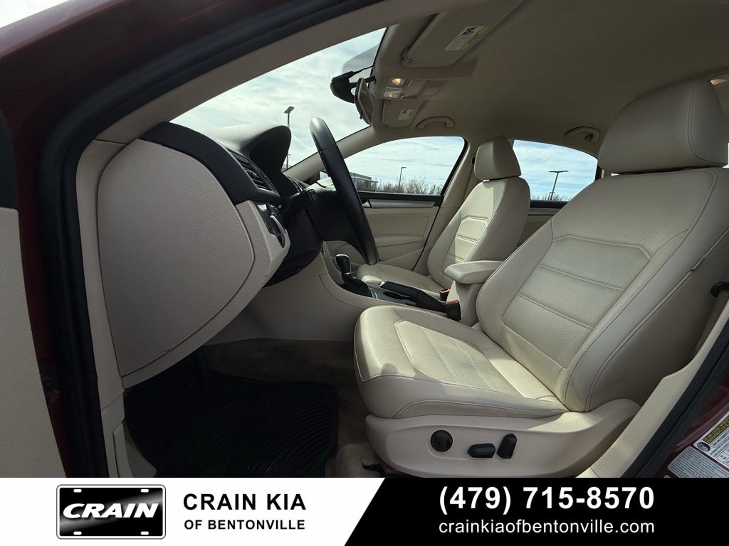 2015 Volkswagen Passat 1.8T Limited Edition - CLEAN CARFAX