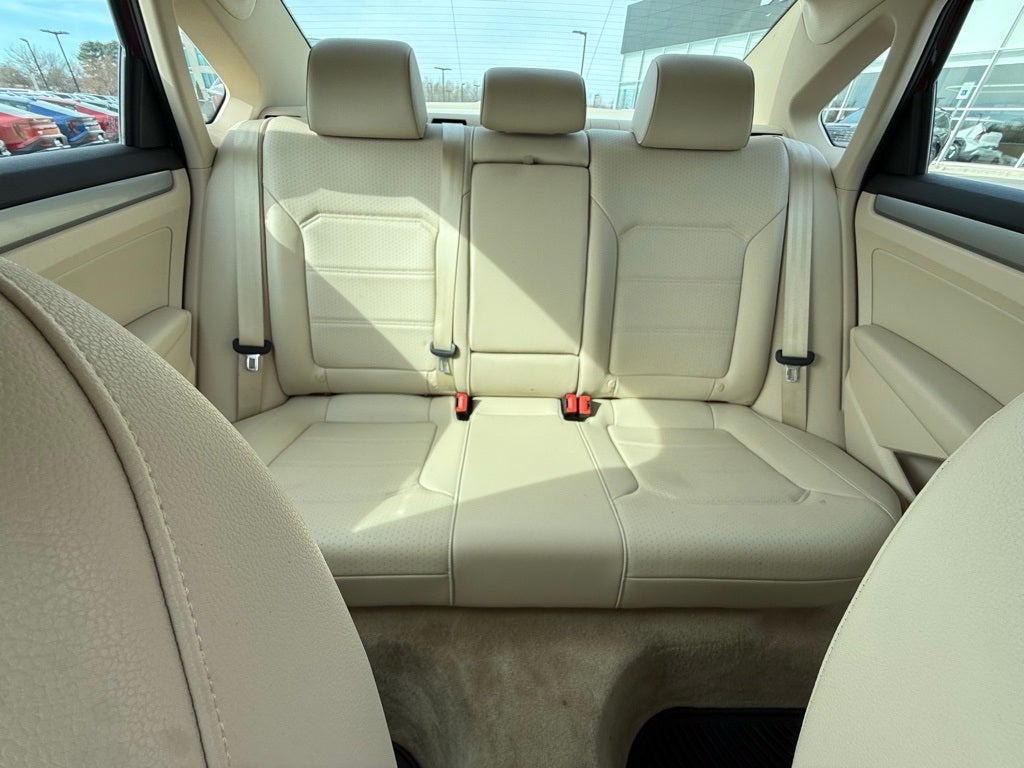 2015 Volkswagen Passat 1.8T Limited Edition - CLEAN CARFAX