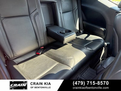 2017 Dodge Challenger R/T - CLEAN CARFAX / SUNROOF
