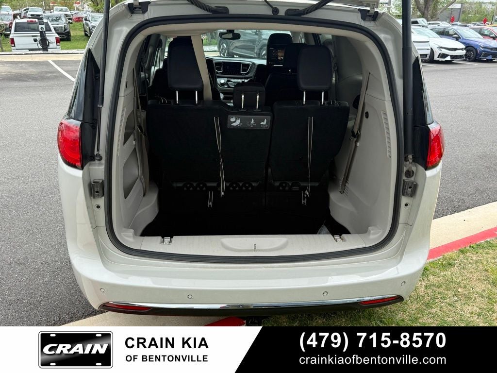 2019 Chrysler Pacifica Touring L Plus