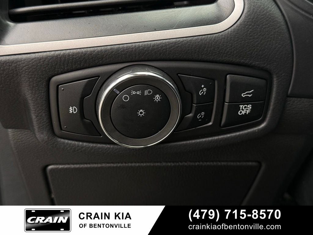 2024 Ford Edge SEL - AWD / PANORAMIC SUNROOF / ONE OWNER