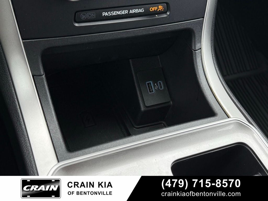 2024 Ford Edge SEL - AWD / PANORAMIC SUNROOF / ONE OWNER