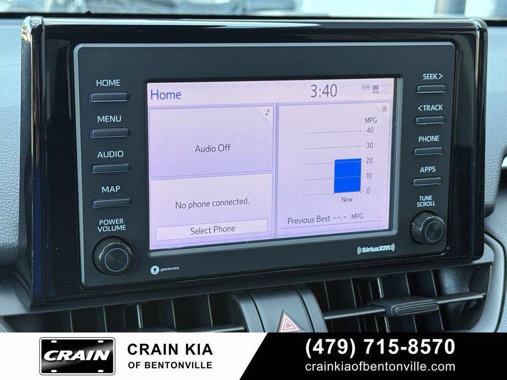 2022 Toyota RAV4 XLE - AWD / CLEAN CARFAX