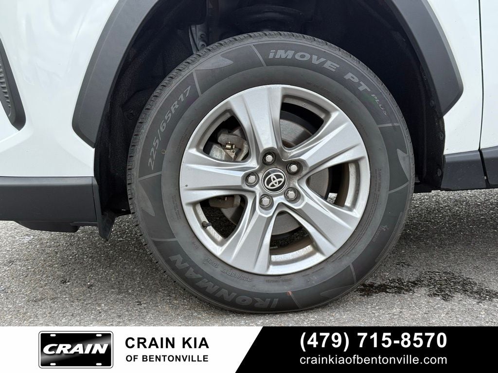 2024 Toyota RAV4 XLE - CARFAX ONE OWNER