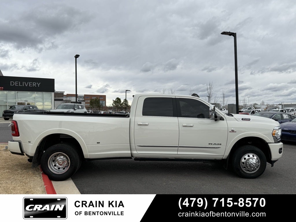 2022 RAM 3500 Limited - 4WD / CLEAN CARFAX