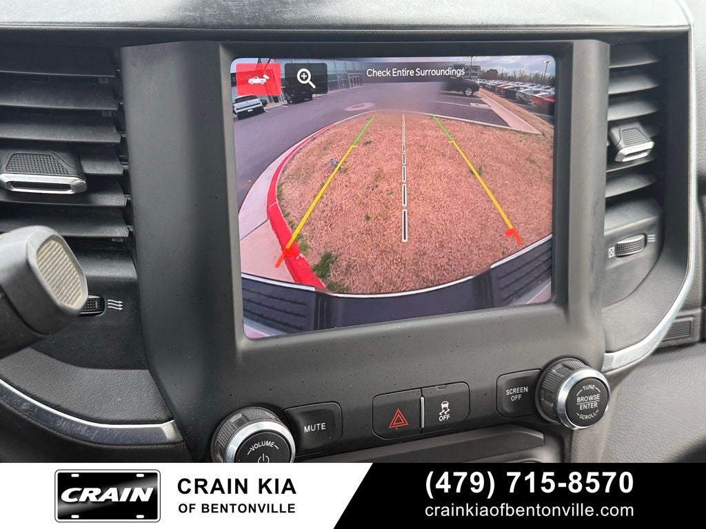 2024 RAM 2500 Big Horn - 4WD / CARFAX ONE OWNER