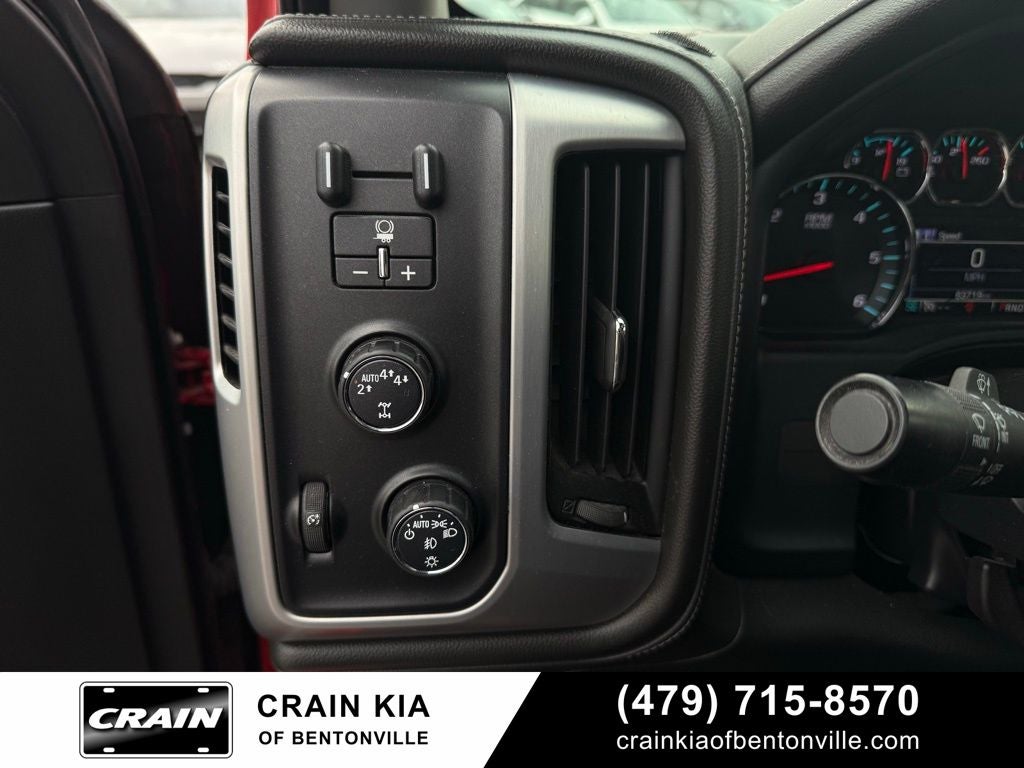 2017 GMC Sierra 1500 SLT - 4WD / SUNROOF / CLEAN CARFAX / ONE OWNER