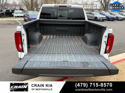 2021 GMC Sierra 1500 SLT - 4WD / CARFAX ONE OWNER