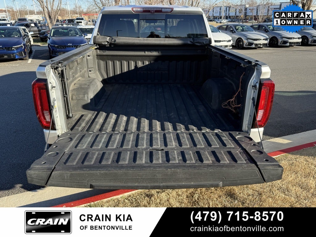 2020 GMC Sierra 1500 SLT - 4WD / CLEAN CARFAX / ONE OWNER