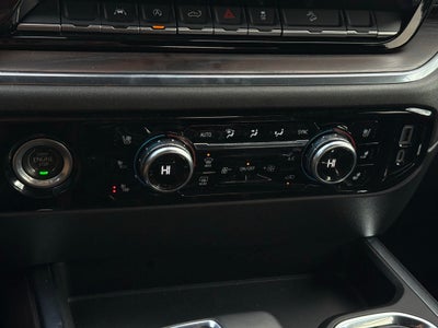 2023 GMC Sierra 1500 SLT - 4WD / CARFAX ONE OWNER