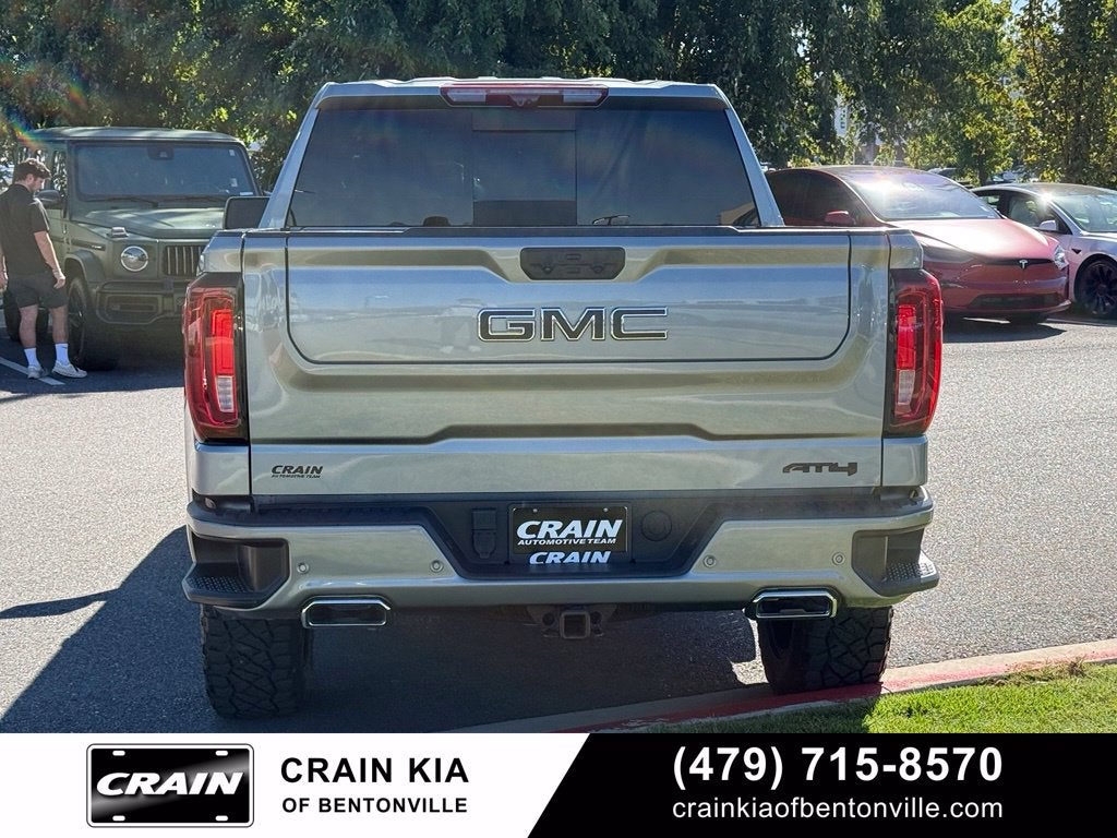 2024 GMC Sierra 1500 AT4 - 4WD / SUNROOF / CLEAN CARFAX