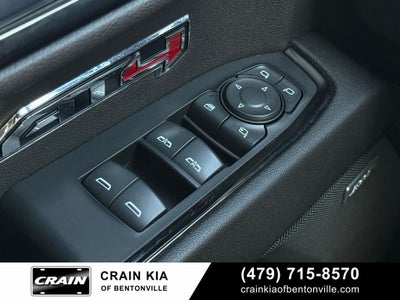 2023 GMC Sierra 1500 AT4 - 4WD / CLEAN CARFAX