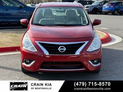 2015 Nissan Versa 1.6 SL - LOW MILES!