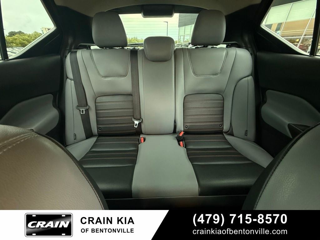 2022 Nissan Kicks SR - CLEAN CARFAX / ONE OWNER