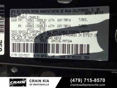 2020 Toyota Tacoma TRD Off-Road V6 - LONG BED! / 4WD / CLEAN CARFAX