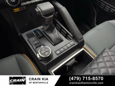 2025 Toyota Tacoma Hybrid Trailhunter - 4WD / CARFAX ONE OWNER