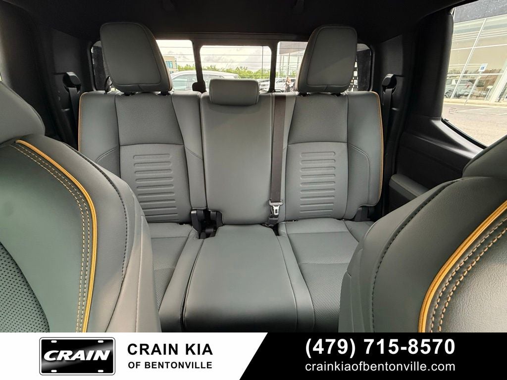 2025 Toyota Tacoma Hybrid Trailhunter - 4WD / CARFAX ONE OWNER
