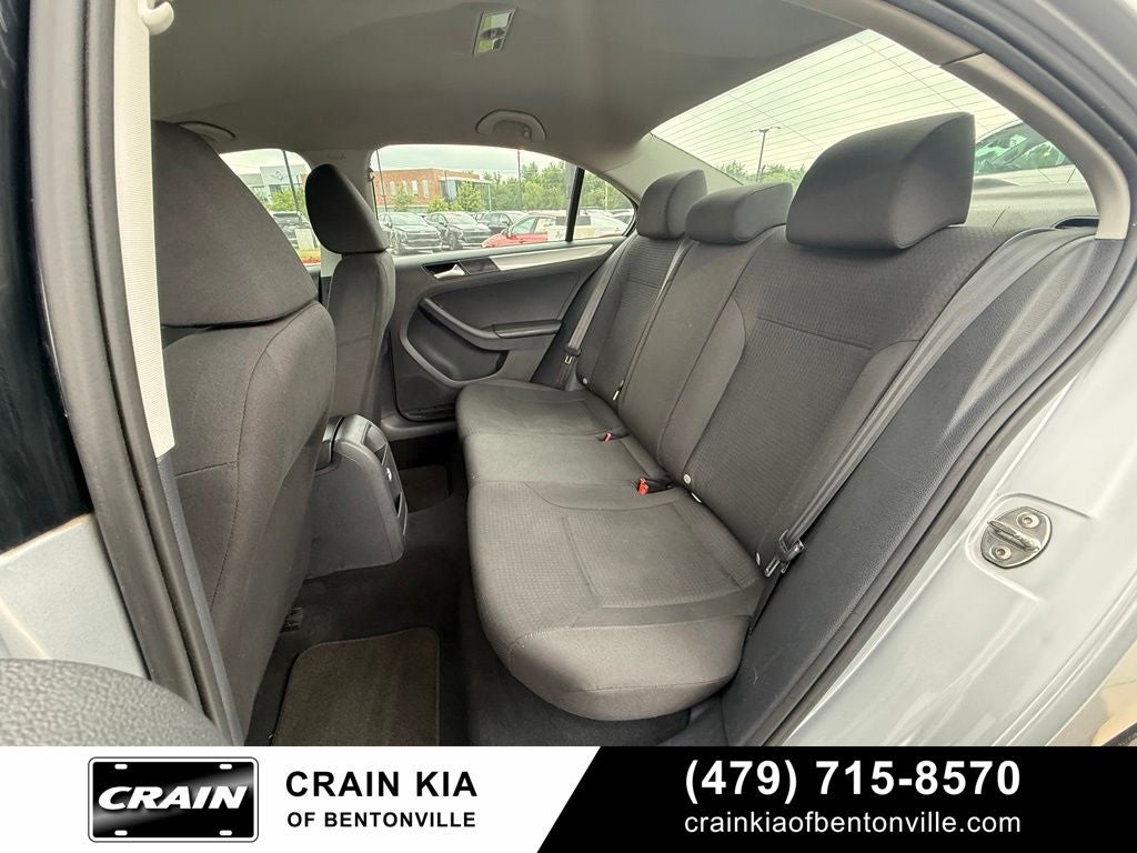 2015 Volkswagen Jetta 1.8T SE - CLEAN CARFAX