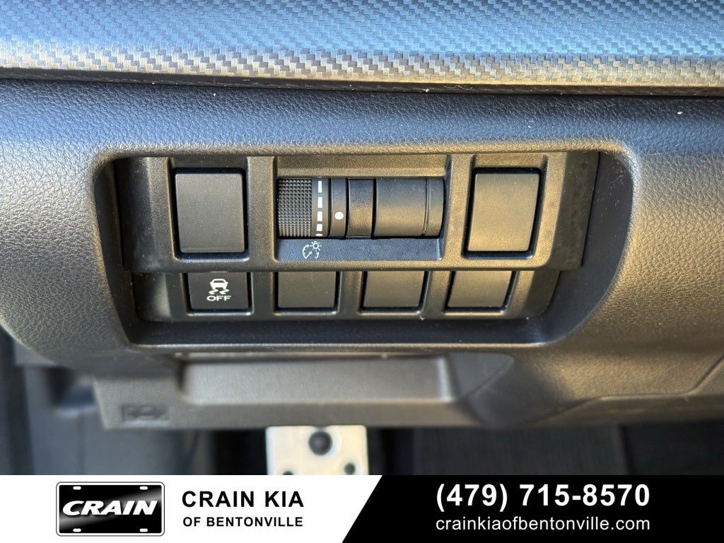 2017 Subaru Impreza 2.0i Sport - AWD / CLEAN CARFAX