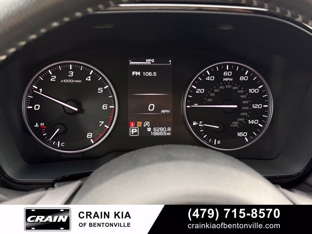 2025 Subaru Outback Premium - AWD / CLEAN CARFAX / ONE OWNER