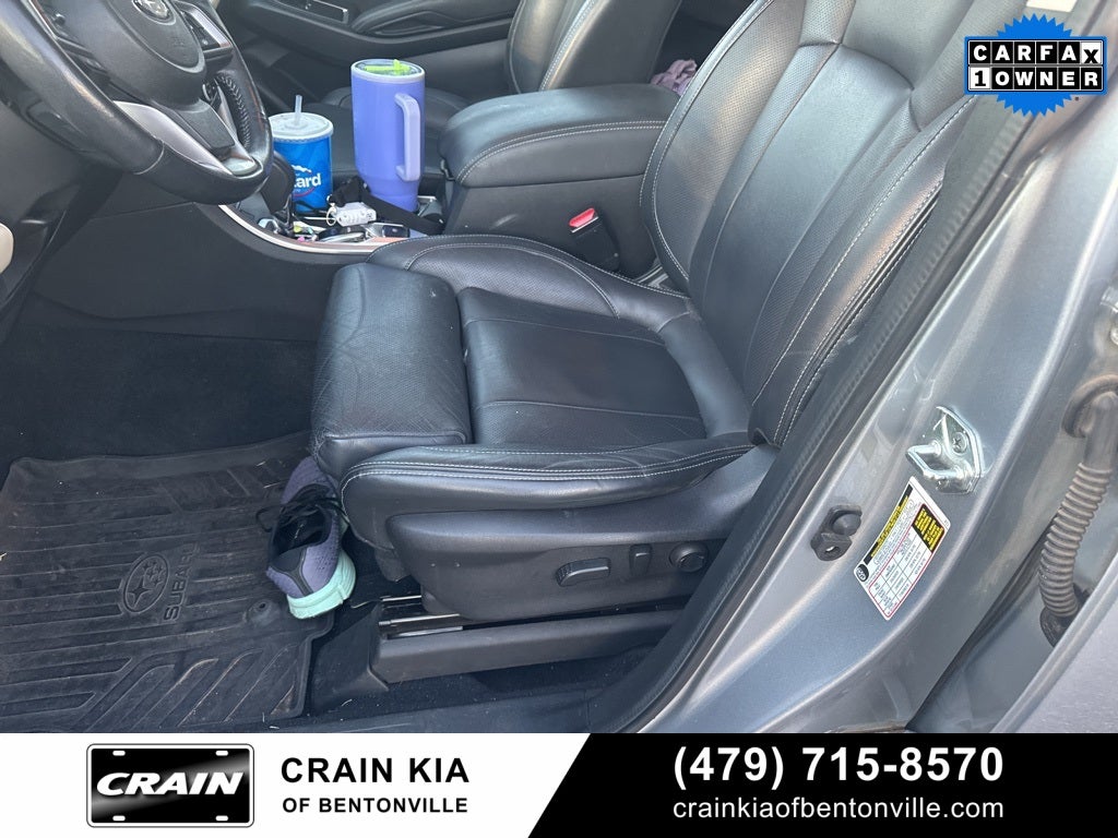 2021 Subaru Ascent Limited - AWD / PANORAMIC SUNROOF / ONE OWNER