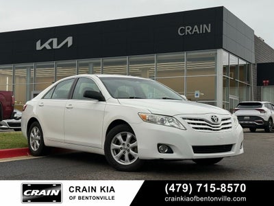 2011 Toyota Camry LE - LEATHER
