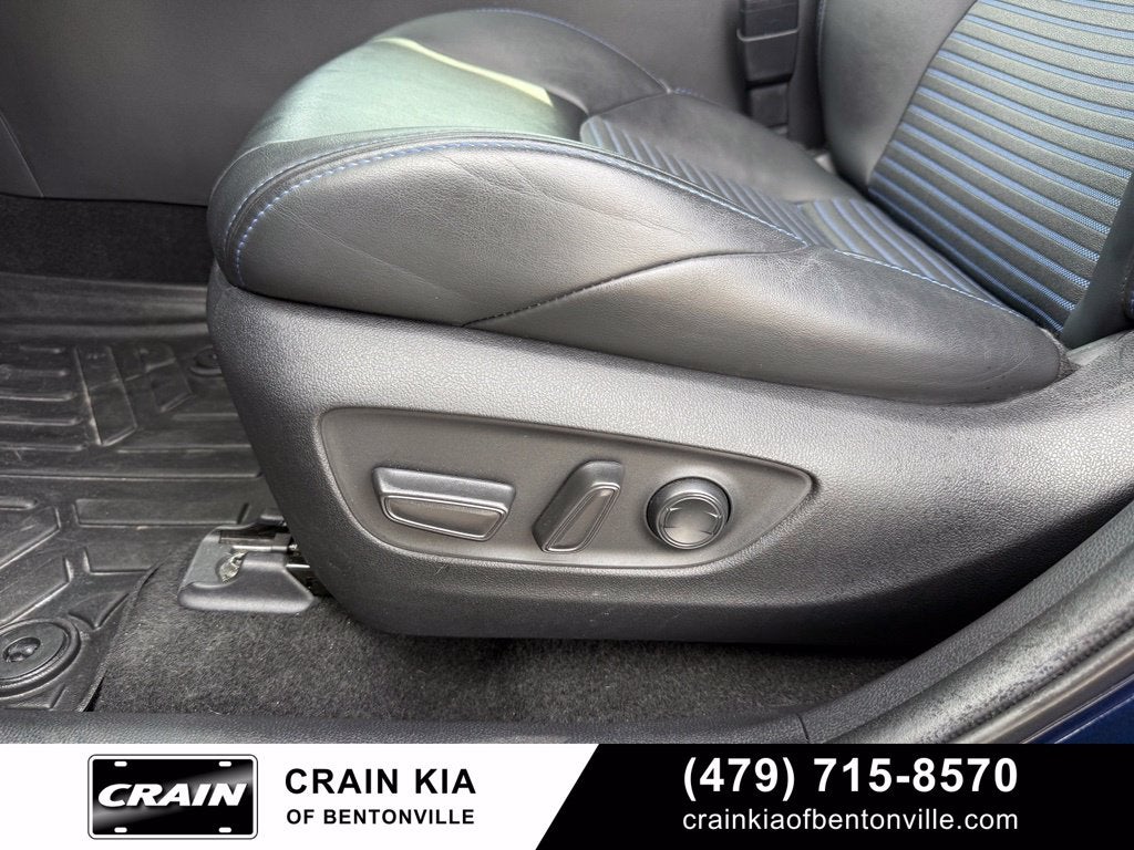2021 Toyota RAV4 Hybrid XSE - AWD / CLEAN CARFAX / SUNROOF
