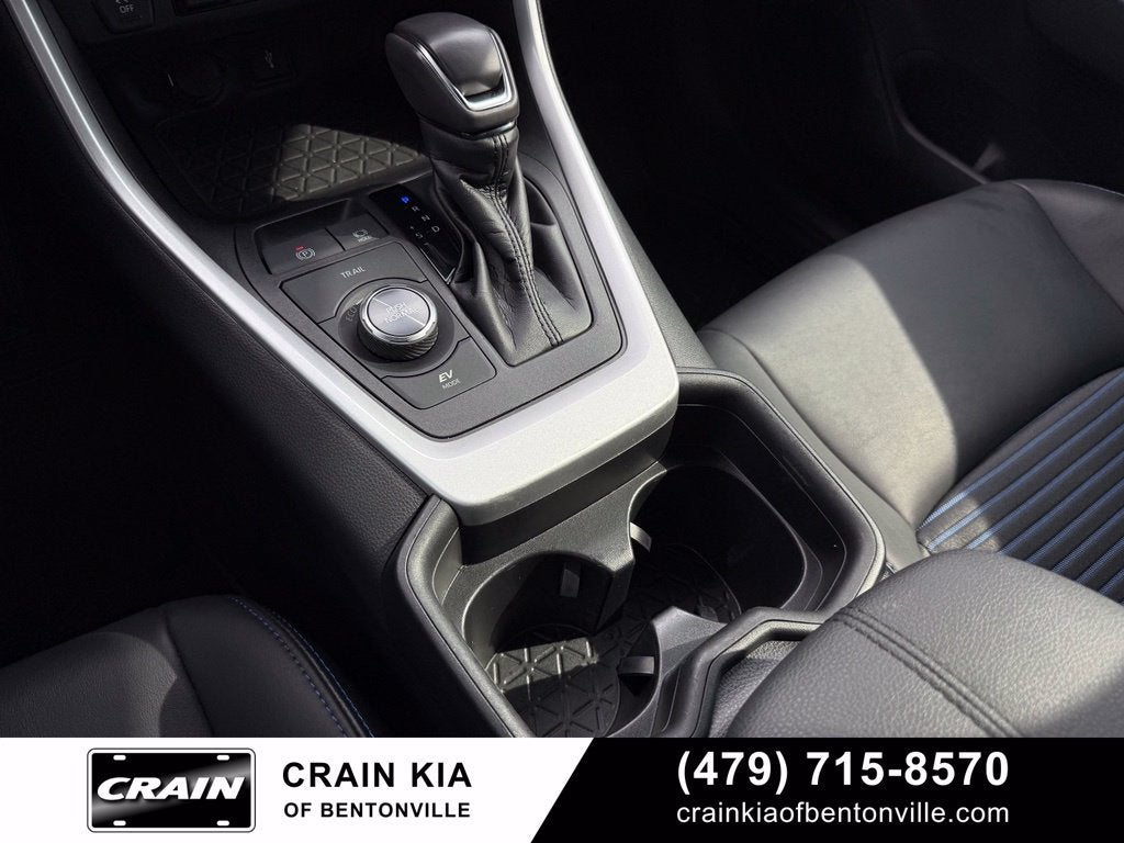2021 Toyota RAV4 Hybrid XSE - AWD / CLEAN CARFAX / SUNROOF