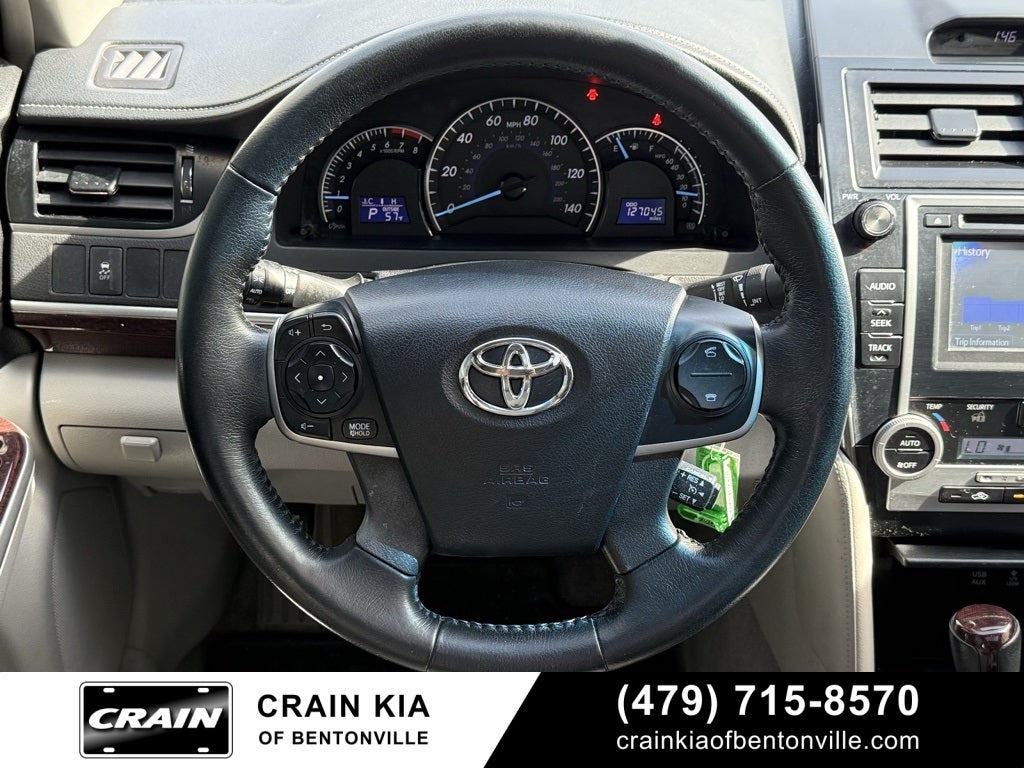 2014 Toyota Camry XLE - SUNROOF