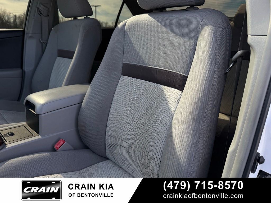 2014 Toyota Camry XLE - SUNROOF