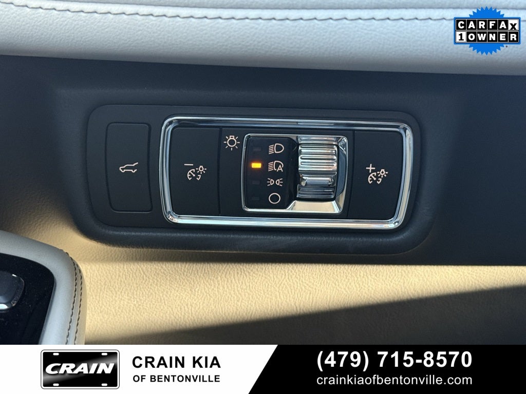 2025 Lincoln Aviator Reserve - AWD / PANORAMIC SUNROOF / ONE OWNER