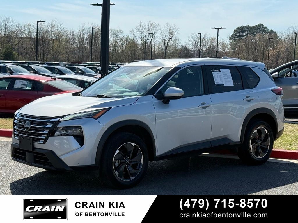 2024 Nissan Rogue SV - AWD / CLEAN CARFAX / ONE OWNER
