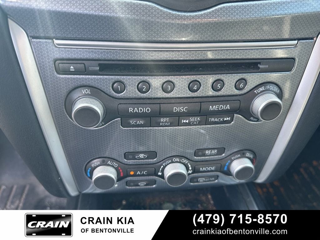 2017 Nissan Pathfinder SL - 4WD / LEATHER / AS-IS DUE TO AGE / MILES