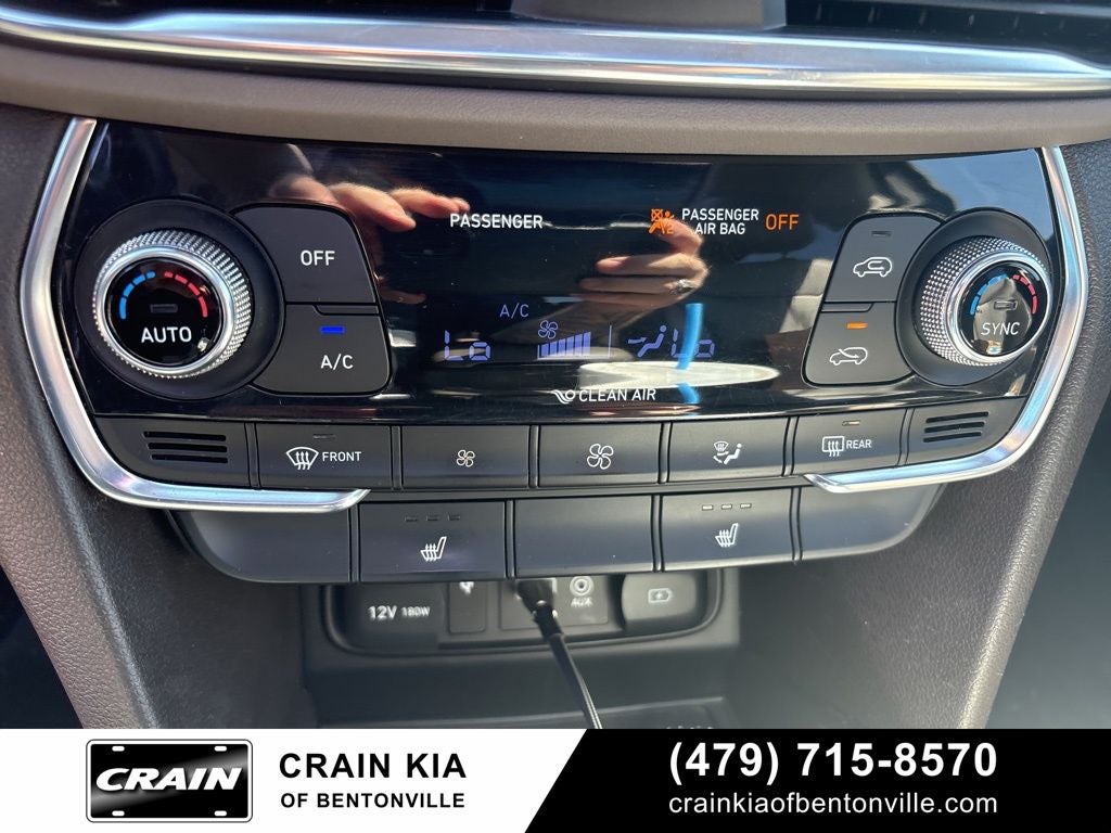 2020 Hyundai SANTA FE SEL - AWD / SUNROOF / CARFAX ONE OWNER