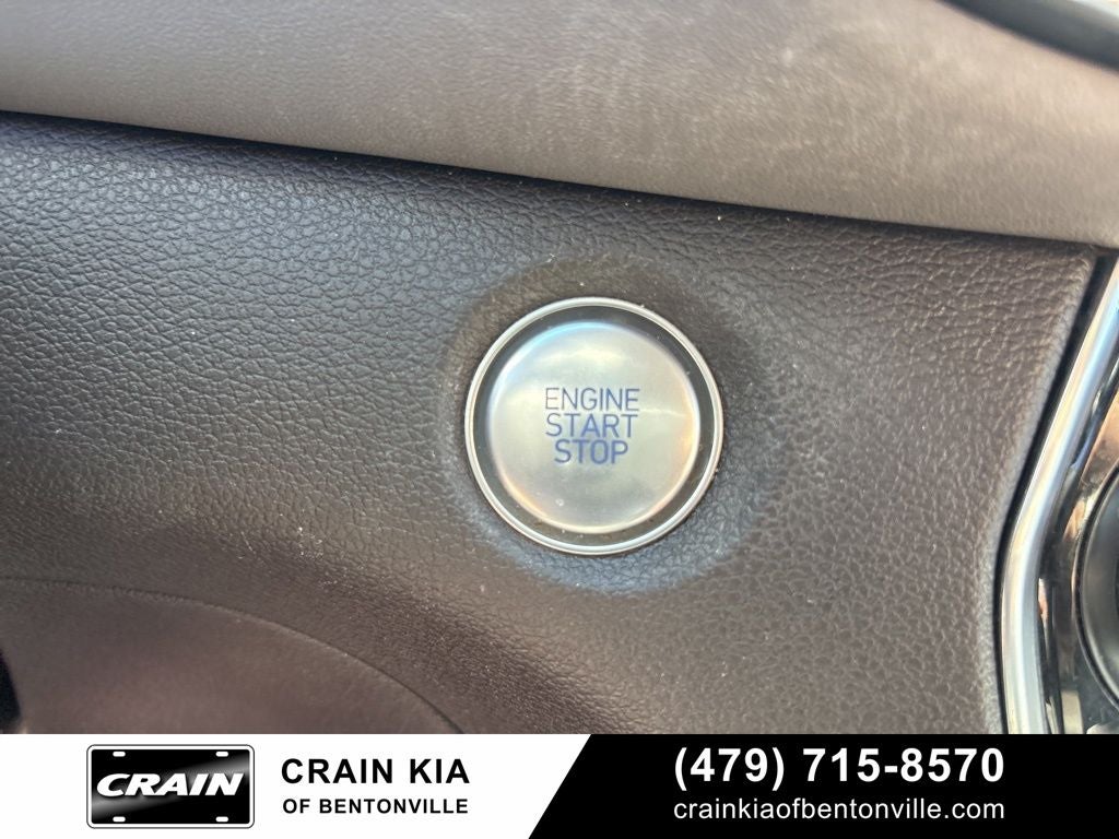 2020 Hyundai SANTA FE SEL - AWD / SUNROOF / CARFAX ONE OWNER