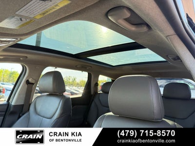 2020 Hyundai SANTA FE SEL - AWD / SUNROOF / CARFAX ONE OWNER