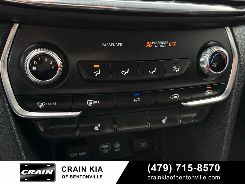 2020 Hyundai SANTA FE SEL - AWD / CARFAX ONE OWNER