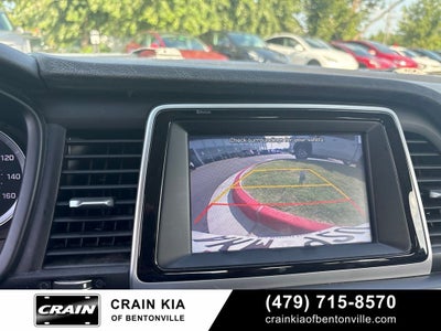 2019 Hyundai SONATA SE - CARFAX ONE OWNER