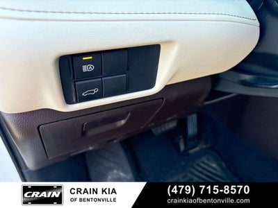 2022 Toyota Highlander XLE - SUNROOF / CLEAN CARFAX / ONE OWNER