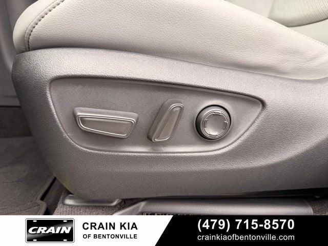 2023 Toyota Sienna Limited - SUNROOF / CLEAN CARFAX / ONE OWNER