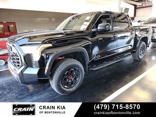 2026 Toyota Tundra Hybrid TRD Pro - 4WD / PANORAMIC SUNROOF / CARFAX ONE OWNER