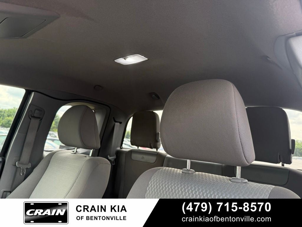 2013 Toyota Tacoma Base - 4WD / CARFAX ONE OWNER
