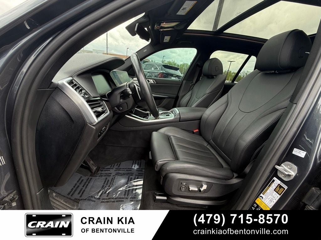 2020 BMW X5 xDrive40i - AWD / SUNROOF / CLEAN CARFAX