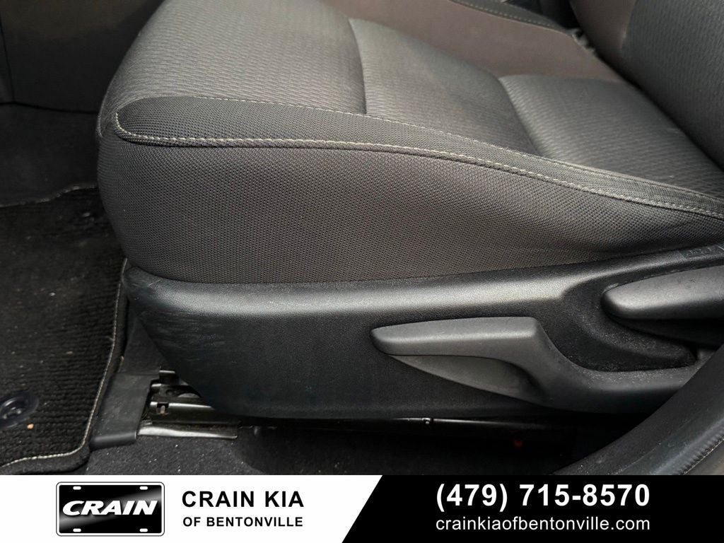 2019 Toyota Corolla LE - CLEAN CARFAX HISTORY