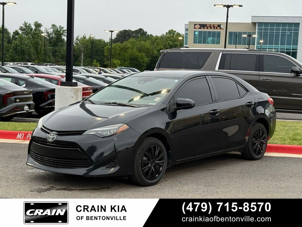 2019 Toyota Corolla LE - CLEAN CARFAX HISTORY