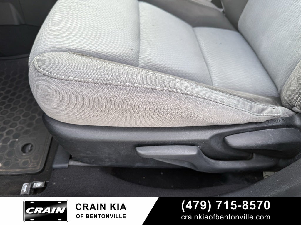 2018 Toyota Corolla LE - CLEAN CARFAX