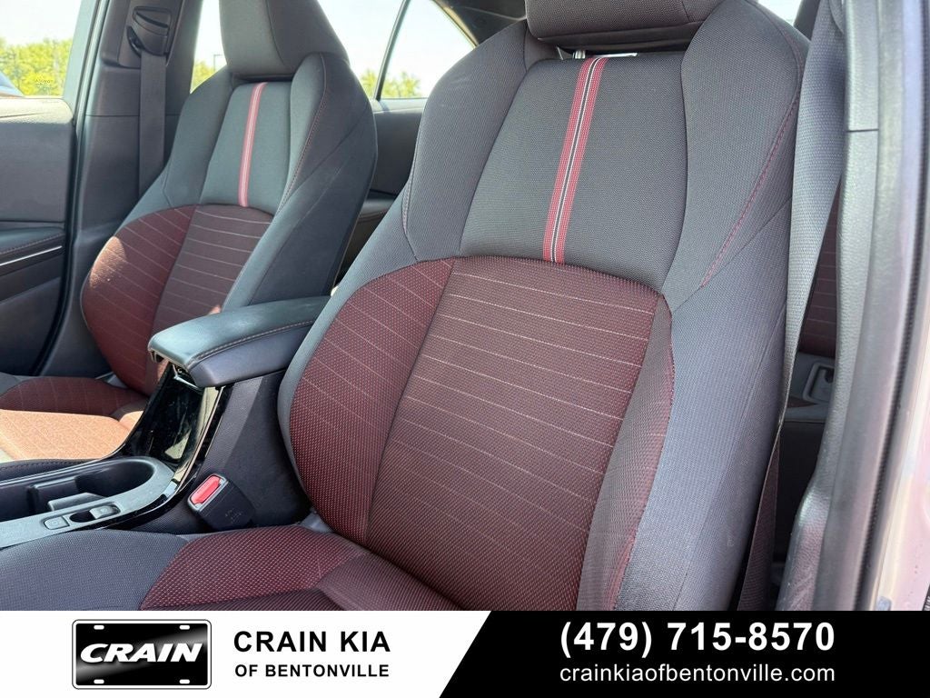 2025 Toyota Corolla SE - CLEAN CARFAX / ONE OWNER