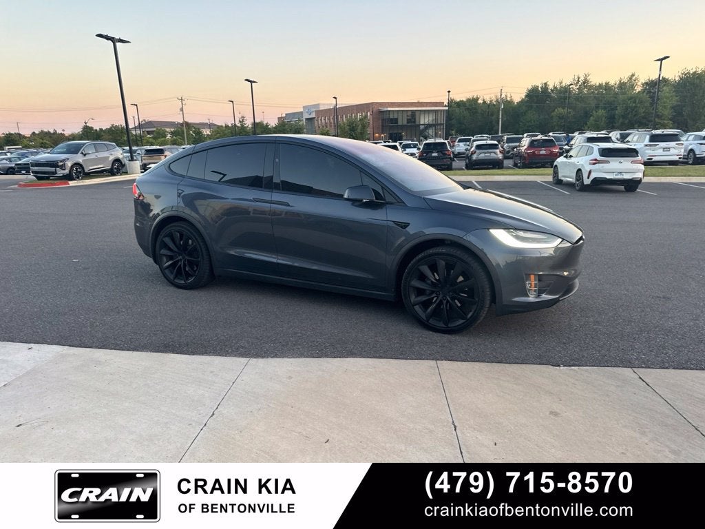 2020 Tesla Model X Long Range - AWD / CLEAN CARFAX